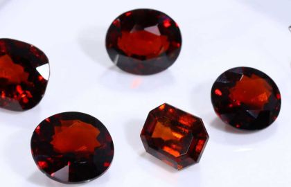 Hessonite (Gomedh) – Rahu’s Gemstone for Fame, Protection & Unexpected Gains