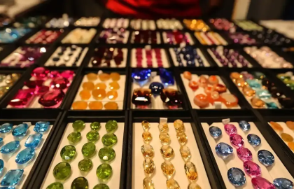 🤝 Become a Wholesale Partner with Mauhurtika Gems