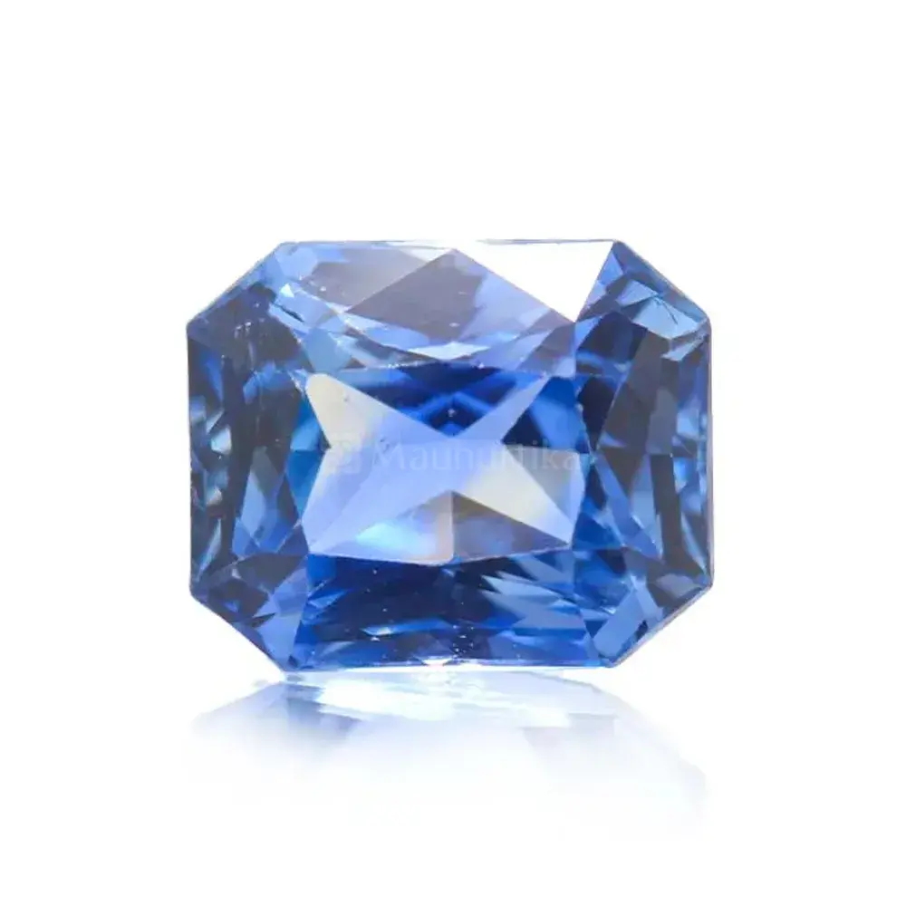 Blue Sapphire 2.72 Carat - 3.00 Ratti