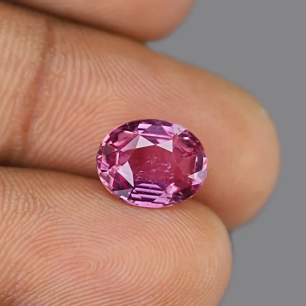 Pink Sapphire (Heated) - 3.79 Carats