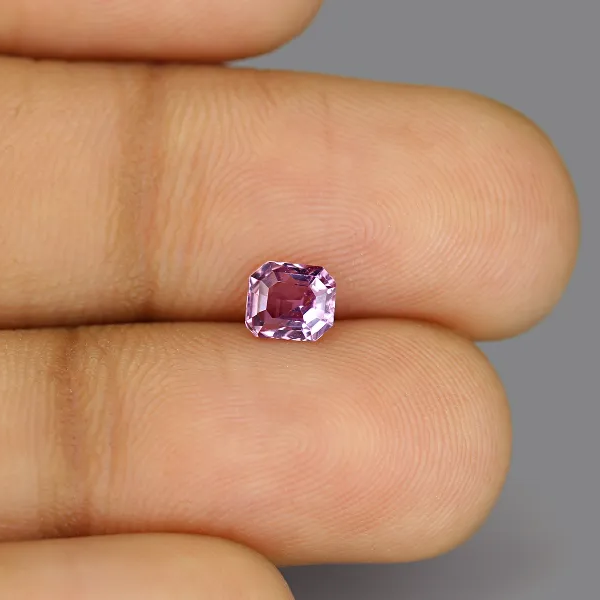 Purple Sapphire - 0.74 carats