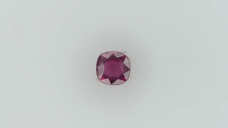 Ruby - 3.6 Carats (3.96 Ratti)