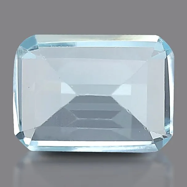 Sky Blue Topaz 8X6 MM - 1.52 carats