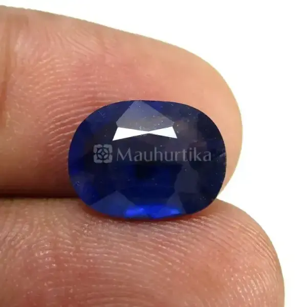 Natural Blue Sapphire (Panna) -3.68 Carat