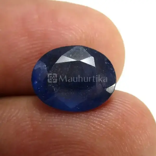 Natural Blue Sapphire (Panna) -4.13 Carat