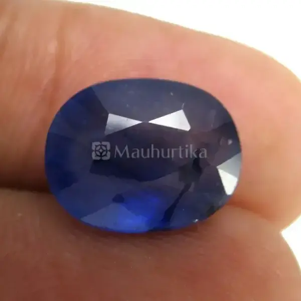 Natural Blue Sapphire (Panna) - 4.65 Carat