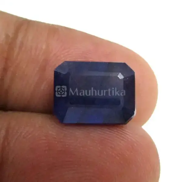 Natural Blue Sapphire (Panna) -6.90 Carat