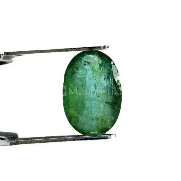 Natural Emerald (Panna) - 2 Carat
