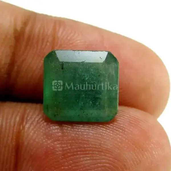 Natural Emerald (Panna) - 3.83 Carat