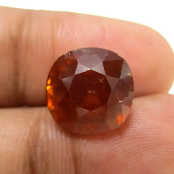 Natural Hessonite Garnet - 7.70 Carat
