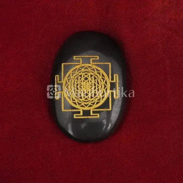 Black Agate Sri Yantra Coin - Wealth Enhancer